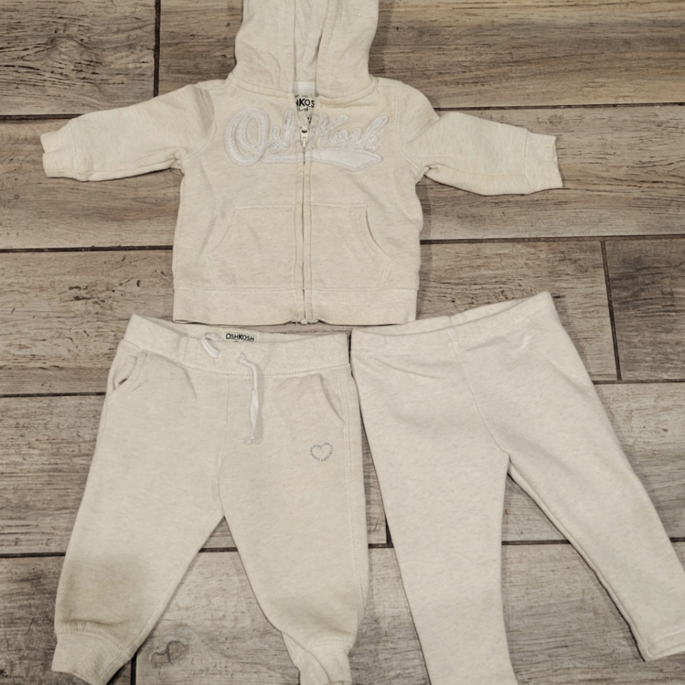 Osh Kosh B Gosh 9 mo girls toddler 3 pc sweatsuit set